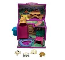 POUND PUPPIES Camp Hideaway Galoob Mini Hide Seek 1995 Playset 4 Dogs