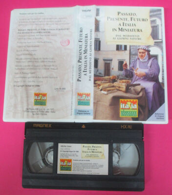 VHS film PASSATO PRESENTE FUTURO A ITALIA IN MINIATURA Dal medioevo(F178*)no dvd