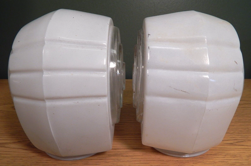 VINTAGE PAIR OF FROSTED GLASS ART DECO BATHROOM SCONCE SHADES, 3 1/4" FITTERS - Picture 5 of 5