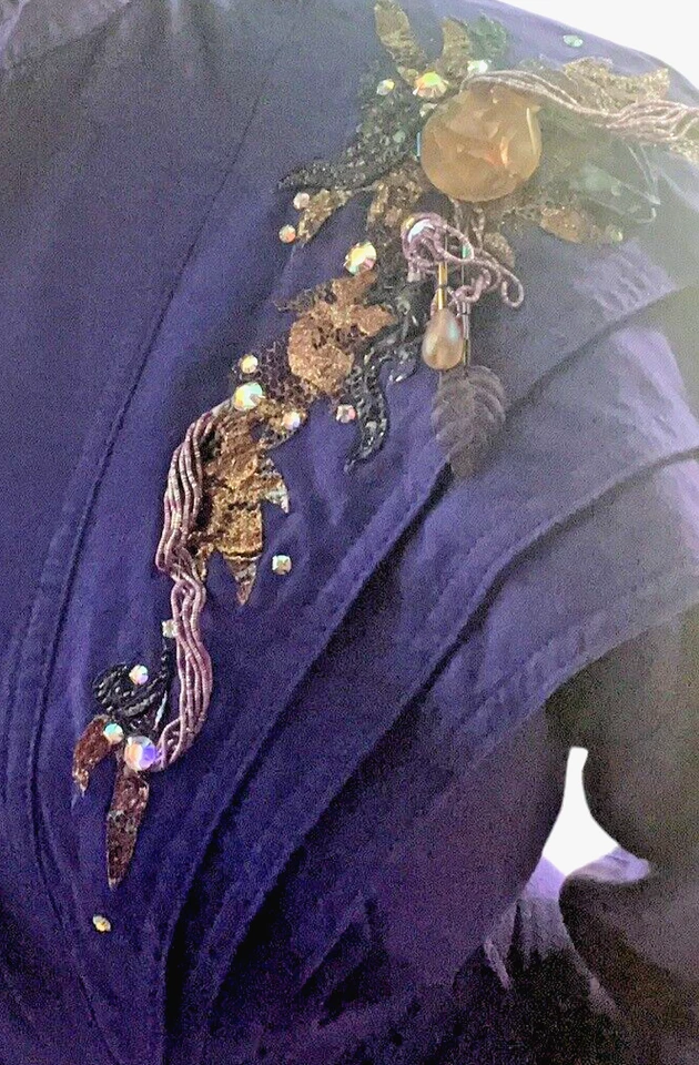 Mono Diseño Geométrico Cache Años 80 Adornado Cuentas Púrpura EE. UU. Talla 6 Foto 4 de 4