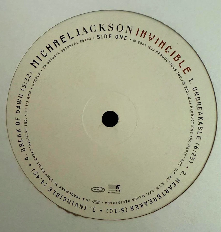Michael Jackson Invincible 2001 US Original 2LP Vinyl Notorious B.I.G. Rare MJ - Image 3 of 4