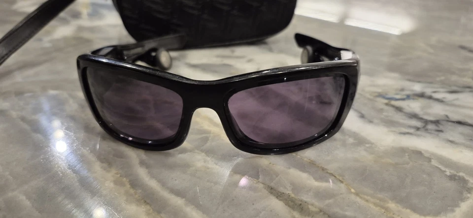 Oakley Thump Sunglasses 512MB Polished Black Full Frame w/ Case  - Image 3 of 4