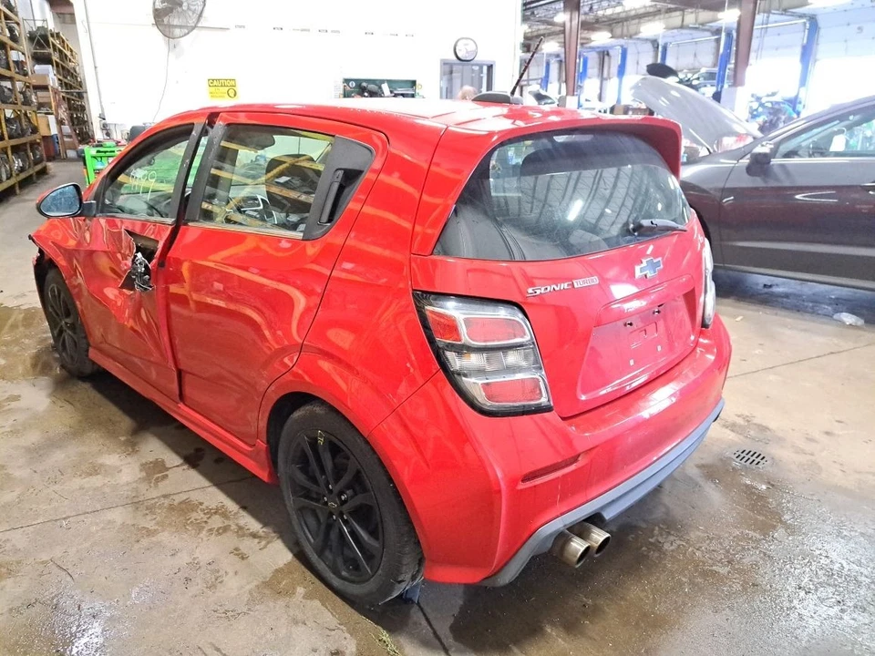 Husillo/nudillo delantero lado pasajero Rh 2018 Sonic Sku#4224556 Foto 4 de 4