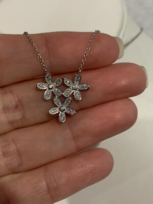 SUPER CUTE TRIPE FLOWER CLEAR CZ 925 SILVER NECKLACE 16 + 2'' CHAIN