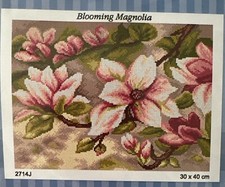 Orchidea needlepoint canvas Blooming Magnolia 2714J - design 30 x 40 cm