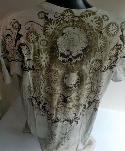 BRAD BUTTER Beige Crewneck T Shirt Metallic Gold Skulls SZ XL 100% Cotton NWT - Picture 3 of 4