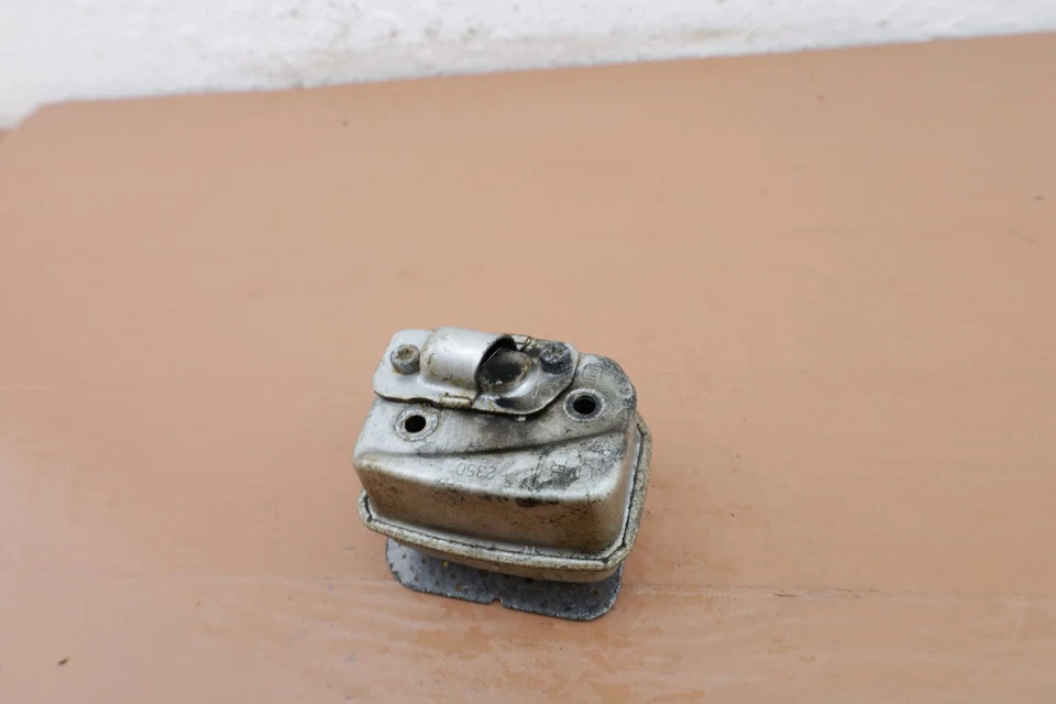 Motosierra Echo CS-352 silenciador OEM 2350 Foto 3 de 4