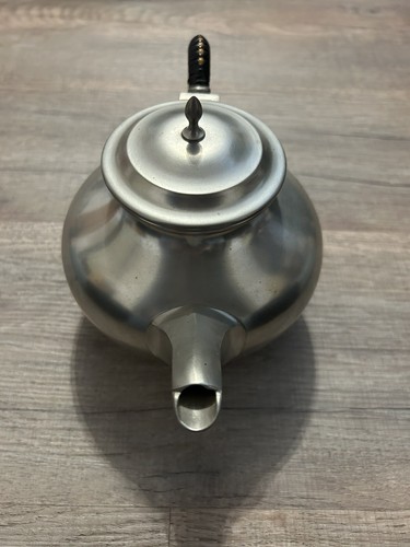 C. Kurz & Co. Tile Holland Edeltin Toughened Pewter Teapot - Picture 9 of 9