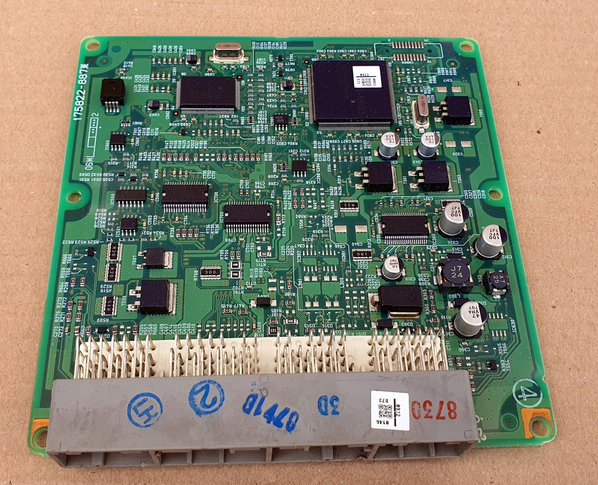 Toyota Hilux 1kdftv 89661-0KC40 engine control unit ECD eCU Toyota Hilux 1kdftv 89661-0KC40 engine control unit ECD eCU