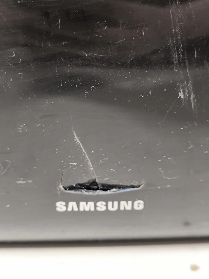 Samsung HT-A100 Heim Heimkino System - Für Teile, Zeichen Der Kleidung - Bild 4 von 4