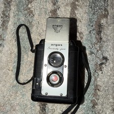 Vintage Argus Seventy-Five 75 Camera Bakelite Art Deco Prop 620 Film TLR Style