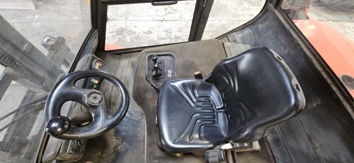 Linde H70 Forklift (1995) - 23,000 Hours / 2.4m Forks - £10000.00 + VAT @ 20% - Picture 5 of 9