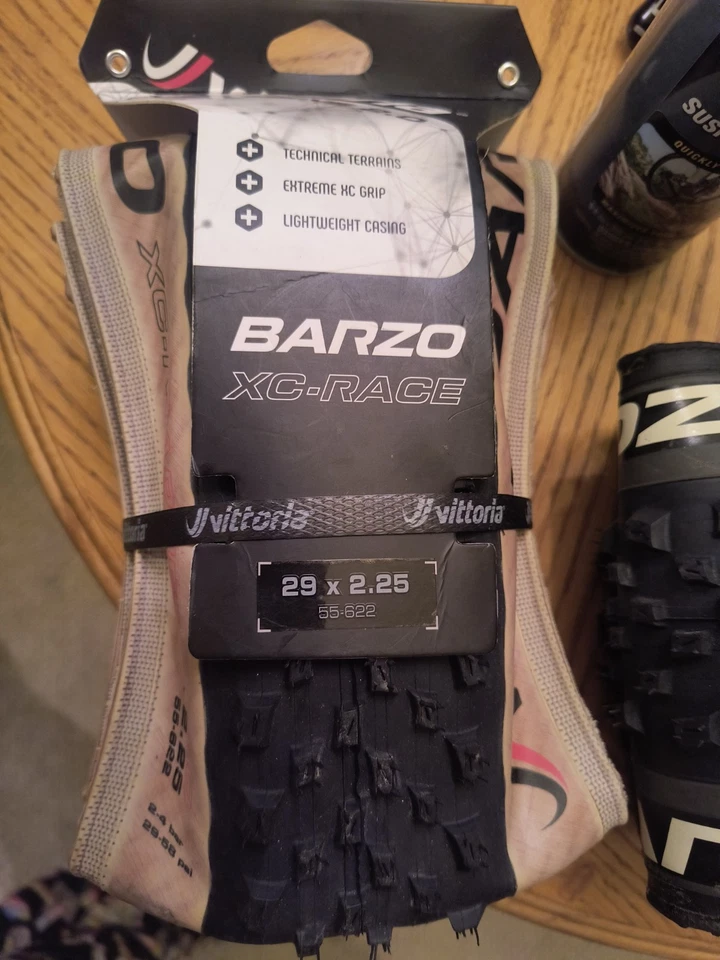 Artículos de bicicleta de montaña Foto 2 de 4