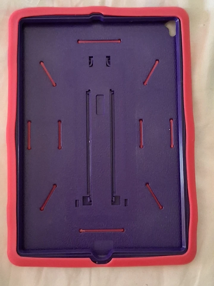 Spektrum Kickstand Tuff Case For Apple IPad Air 2 Or 9.7 IPad Pro - Image 4 of 4