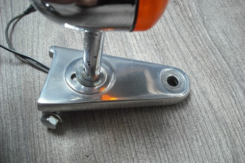 HONDA MAGNA V65 VF1100 HEADLIGHT AND INDICATOR BRACKETS - Picture 7 of 9