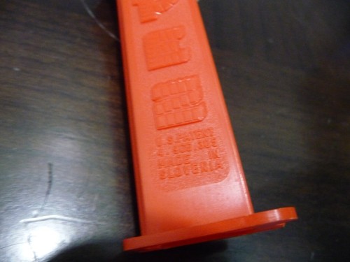 SANTA PEZ DISPENSER from SOLVENIA - Full Body - Picture 7 of 8