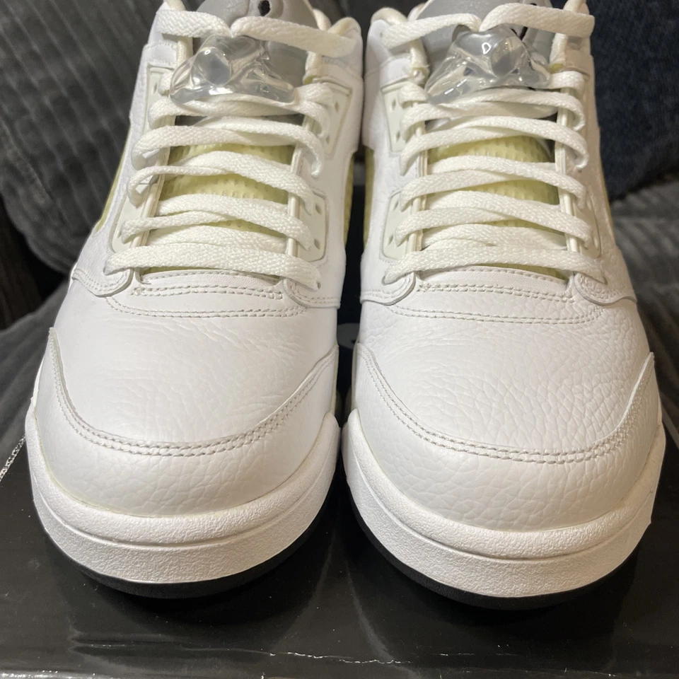 Air Jordan 5 2006 retro bajo metálico blanco talla 10,5 W/9 m  Foto 4 de 4