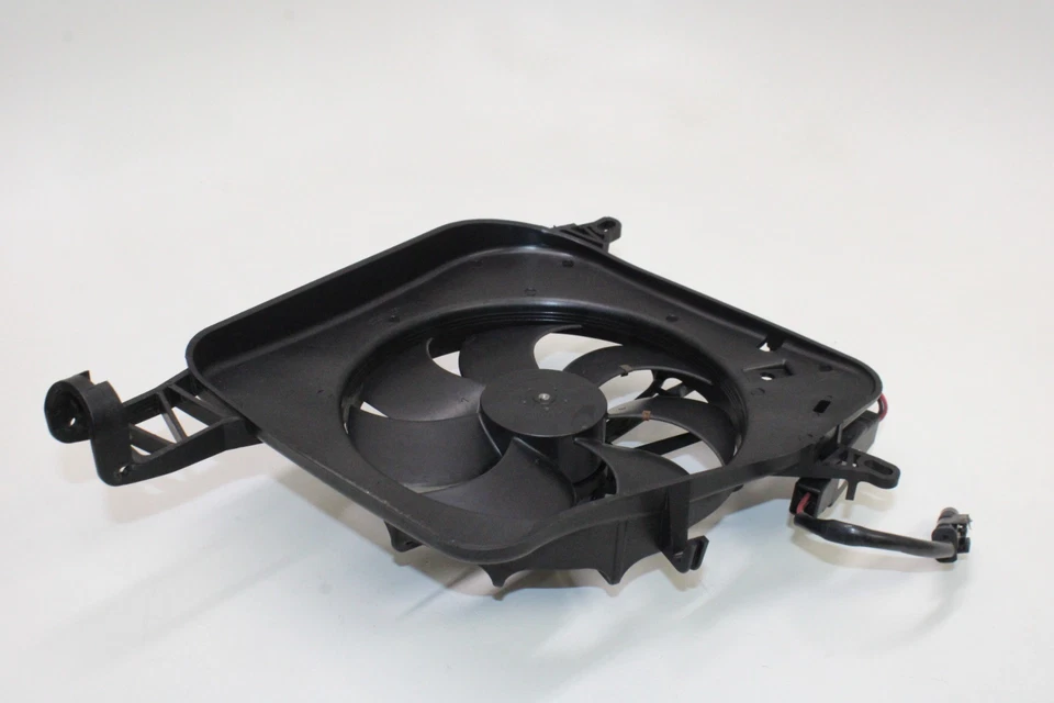 BMW S1000RR 2010 OEM MOTOR RADIADOR VENTILADOR DE REFRIGERACIÓN Foto 3 de 4