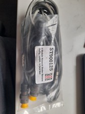 Stack data cable