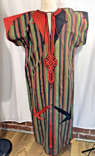 Mens Unique Muslim Kaftan Thobe w Orange/Black Embroidered Applique Short Sleeve