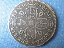 AN ATTRACTIVE 1676 CHARLES II HALFCROWN
