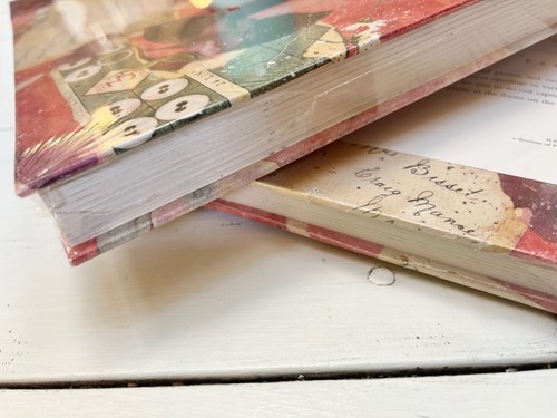 Lot of 2 Scrapbooks 12x12 Photos Heirlooms Nostalgic Burgandy Ribbon Velvet - Picture 7 of 7