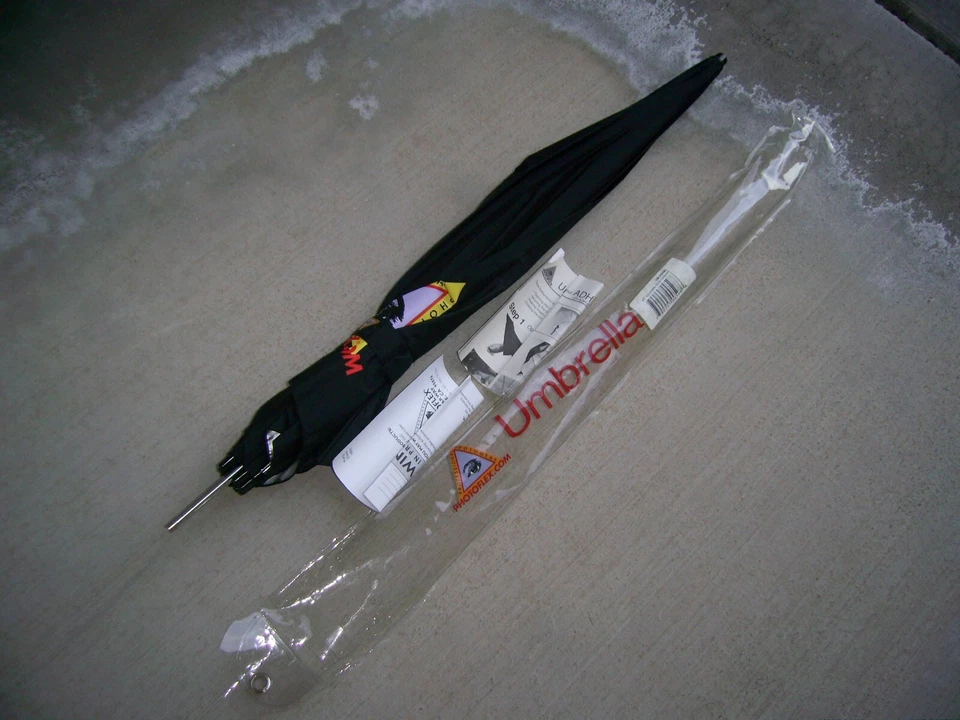 Photoflex UM-ADH45 45-in. Adjustable Umbrella (Silver) - Image 2 of 4