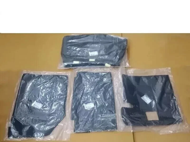 ALFOMBRA DE FIELTRO REVESTIMIENTO DE PISO (JUEGO DE 4) Se adapta a SUZUKI SAMURAI SIERRA SJ413 JIMNY GYPSY Foto 2 de 4