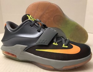 kevin durant youth sneakers