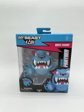 Moose Mr Beast Lab Classic Panther Vinyl Figure NEW IN STOCK