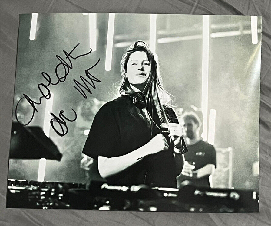 Charlotte de Witte signed auto 8x10 Photo EDM DJ Raving Charlotte de Witte signed auto 8x10 Photo EDM DJ Raving