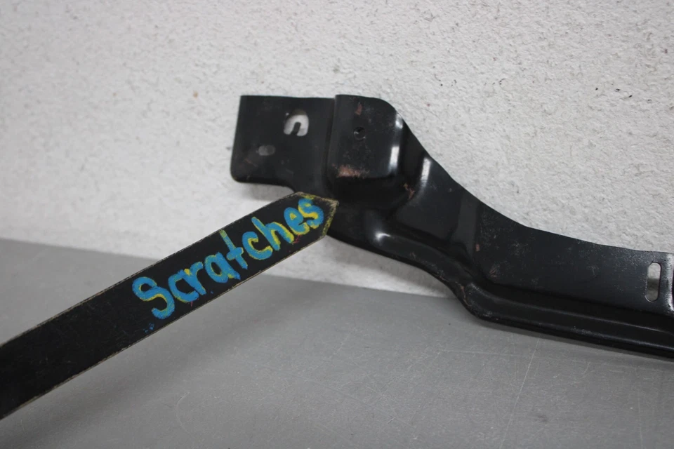 2012 2016 CHEVROLET SONIC FRONT CENTER BUMPER COVER SUPPORT Foto 4 de 4