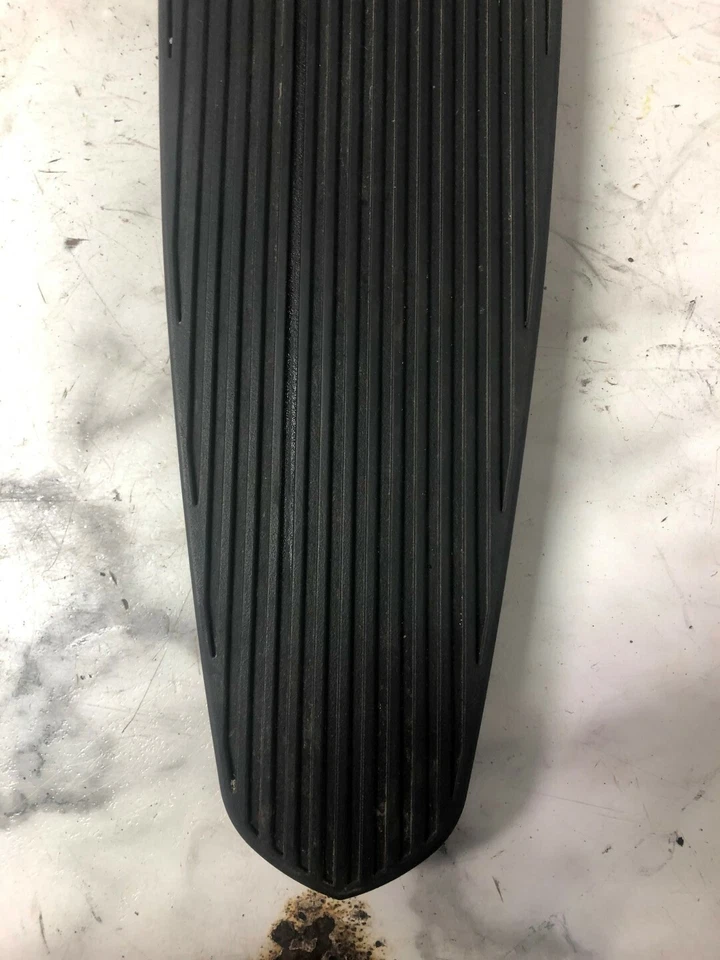 18 Indian Roadmaster Motorcycle front left foot rest floor board - Image 3 of 4