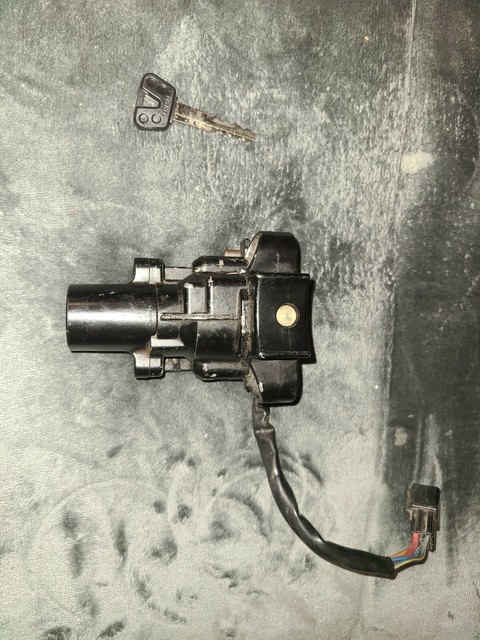 yamaha v star 1100 ignition switch removal