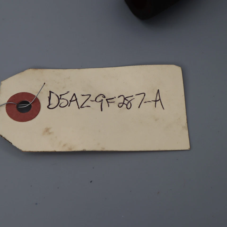 Manguera de smog Ford 1975-1979 LTD Torino Thunderbird Bronco serie F D5AZ-9F287-A Foto 3 de 3