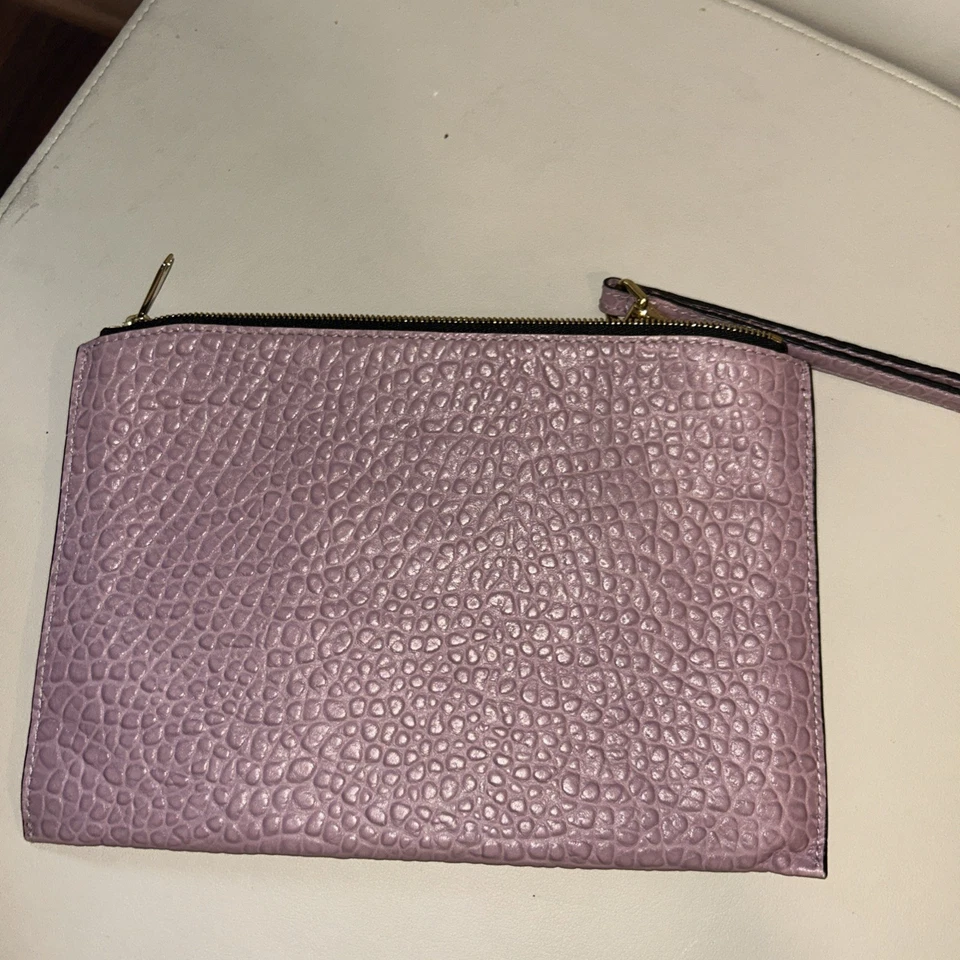 Authentic BURBERRY Signature Grain Leather Zip Clutch/Wristlet/Pouch Womens Pink - Image 3 of 4