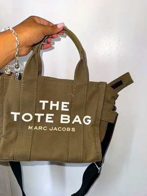 Marc Jacobs Tote Bag Khaki Logo Zip Tote w/ Detachable Strap, Inner Pockets