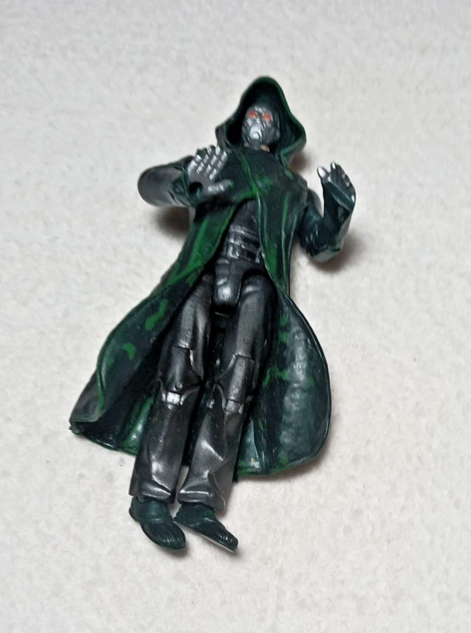 Figura de acción Dr. Doom 6" Fantastic Four 2007 Rise of the Silver Surfer Toy Biz Foto 2 de 4