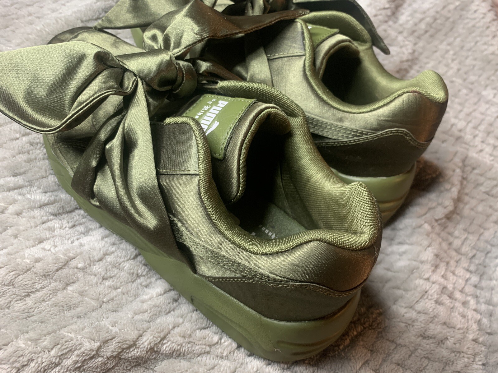 Authentic Rihanna Puma Fenty Bow Sneakers Green Olive Gem