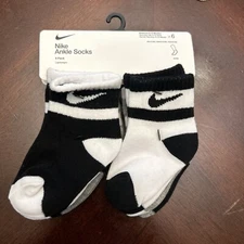 Nike Ankle Socks 6 Pair Newborn 6-12 months  NEW
