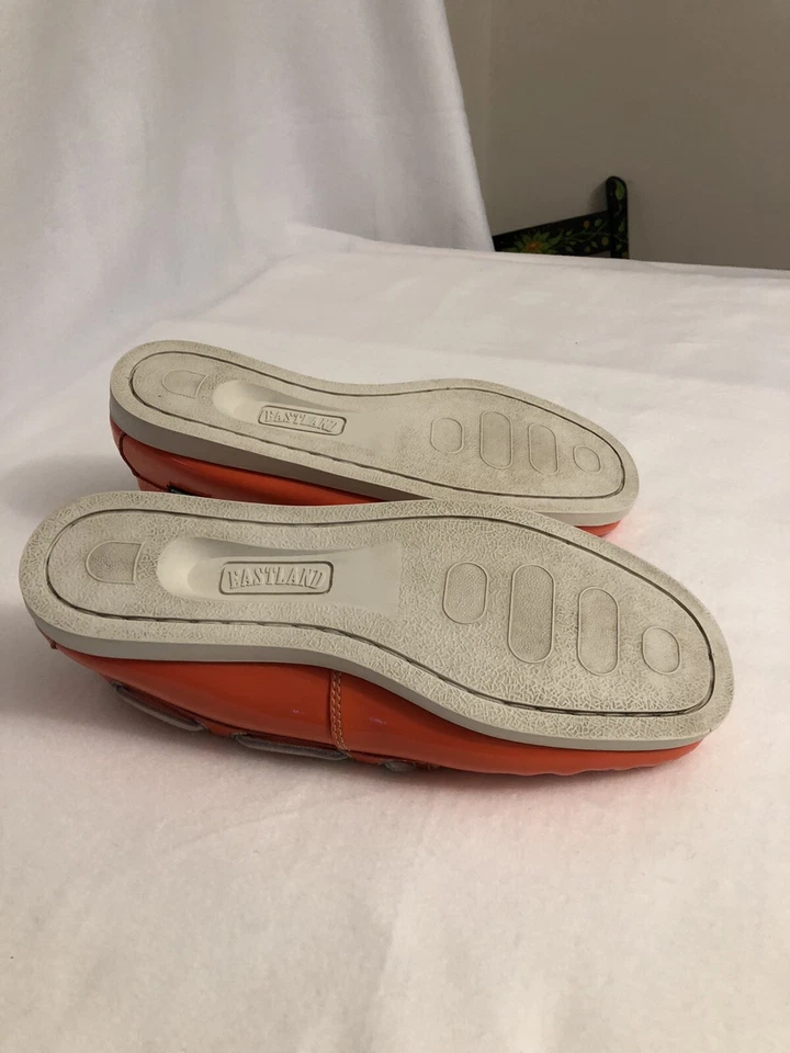 Zapatos de barco Eastland Yarmouth para mujer charol EE. UU. 8,5 M color salmón oscuro Foto 4 de 4