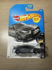 Hot Wheels Nightburnerz Nissan GT-R R35 Dieca...
