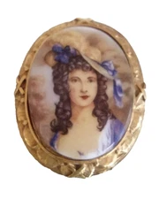 VTG Victorian Revival Cameo Lady Eleanor Brooch UK Porcelain Transfer Gold Tone