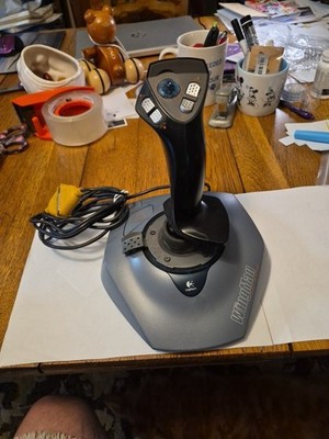 Logitech J-ZA10 Wingman Extreme Digital 3D Wired Joystick 4 PC Flight Untested 