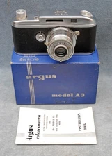 VINTAGE 35MM ARGUS A3 IN BOX WITH INSTRUCTIONS