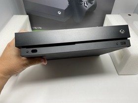 Microsoft Xbox One X 1TB Console Gaming System Black 1787 CIB w/ Controller