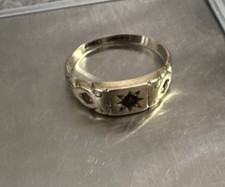 Vintage HM 9ct Solid Gold Signet Ring With Star-Set Red Garnet Stones - Size N