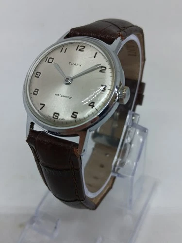 VINTAGE 1968 Timex Sprite 30mm M24 Caliber Manual Wind Leather Strap Watch