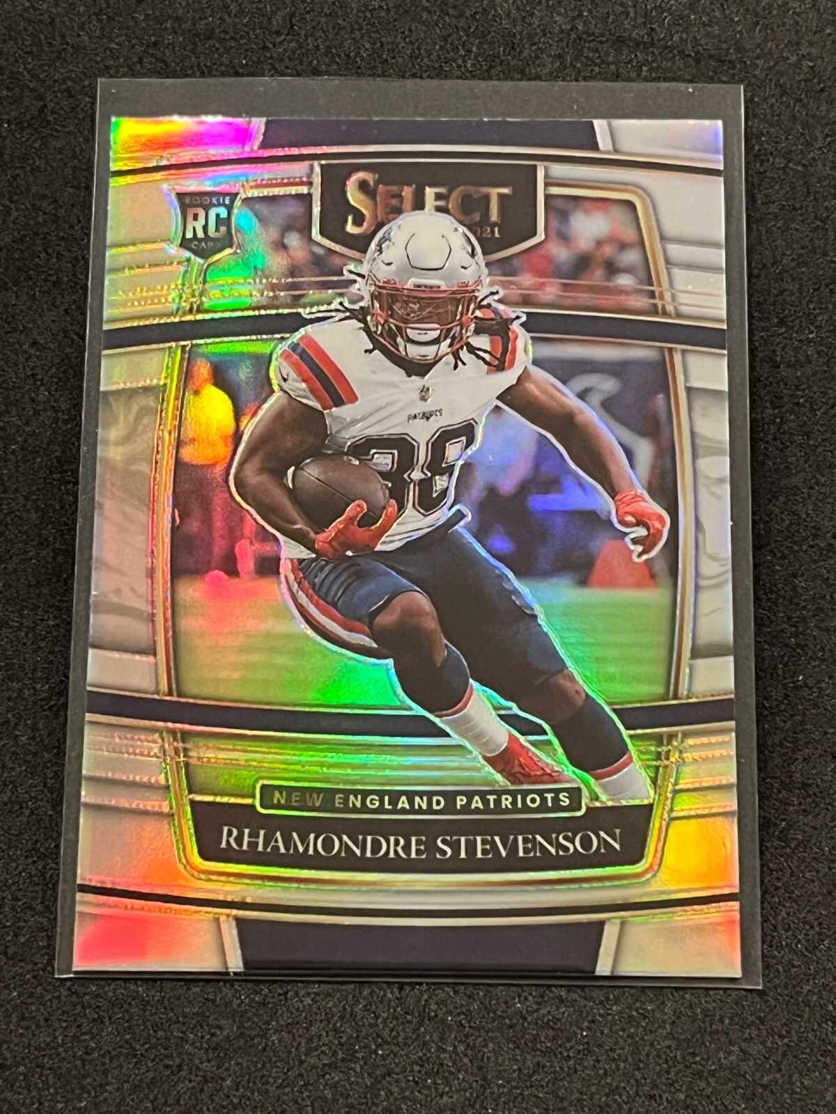 2021 Panini Select Rhamondre Stevenson Concourse Silver Prizm Rookie #75