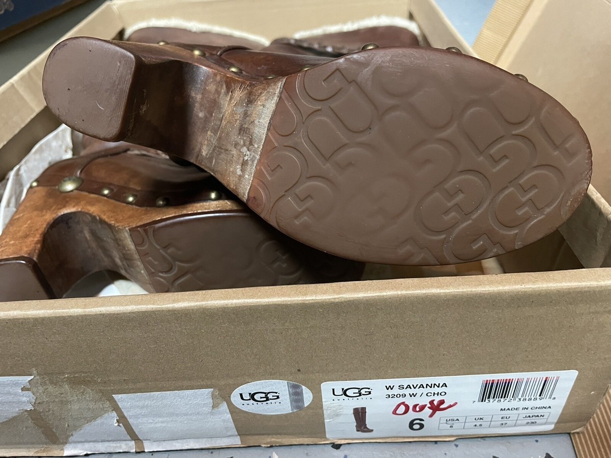 UGG W SAVANNA 3209W/CHO